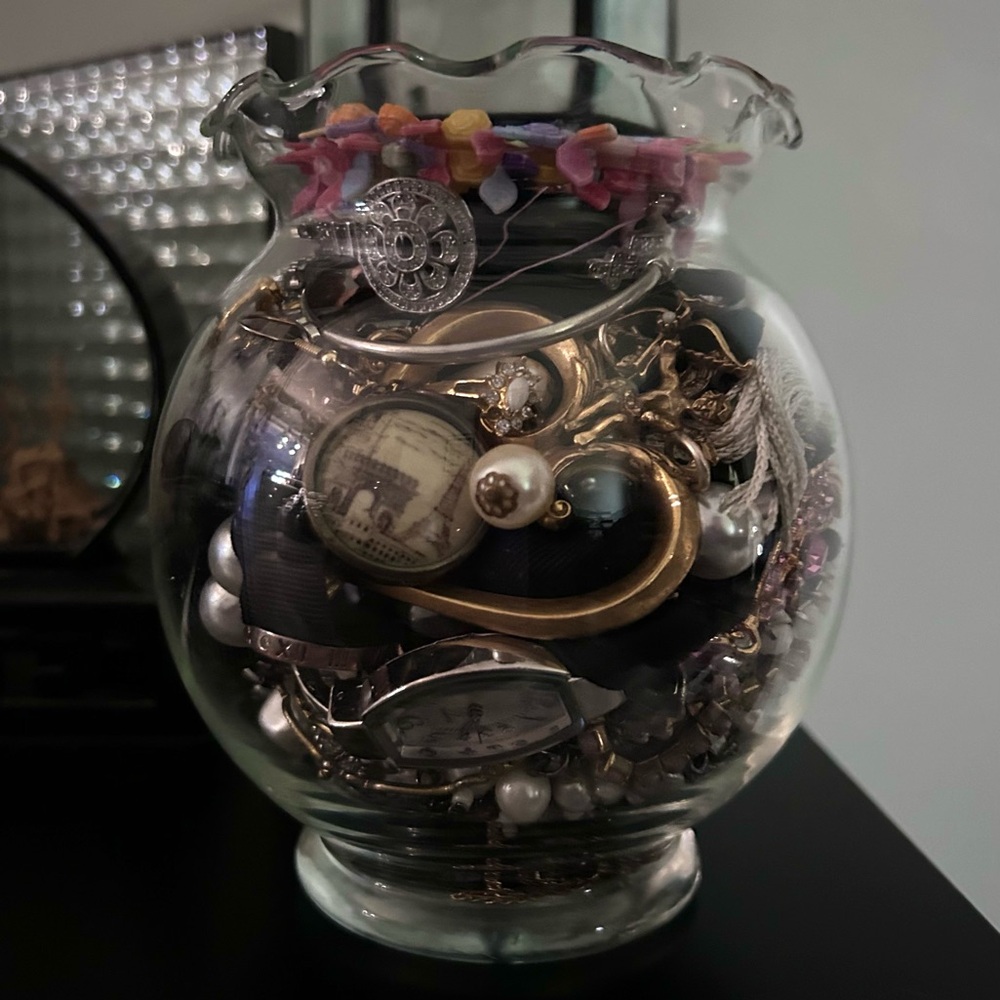 (SOLD) Dreamy Mystery Jewelry Jar